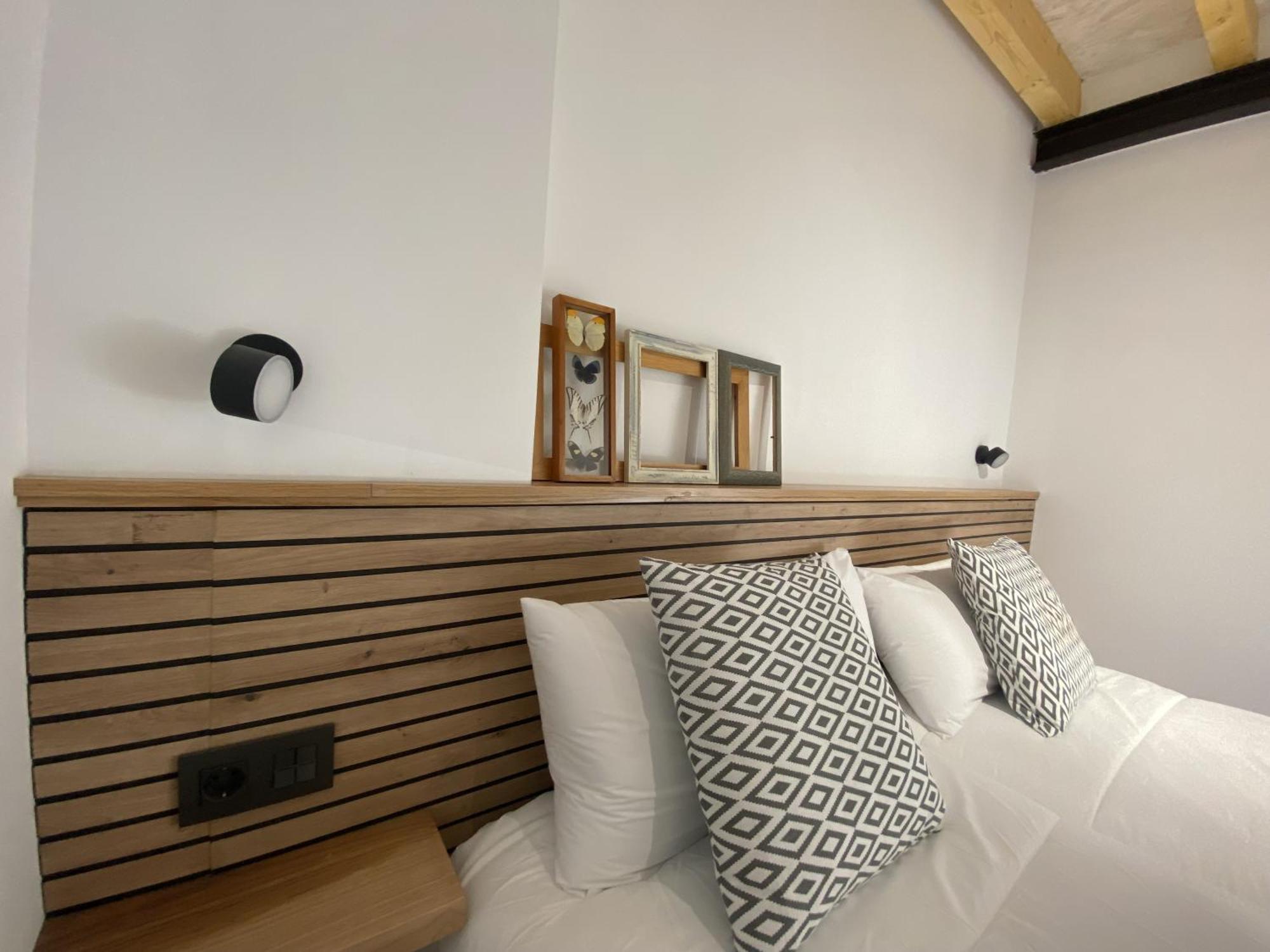 La Casa Del Barbero Villa ตอร์เรลาเบกา ภายนอก รูปภาพ